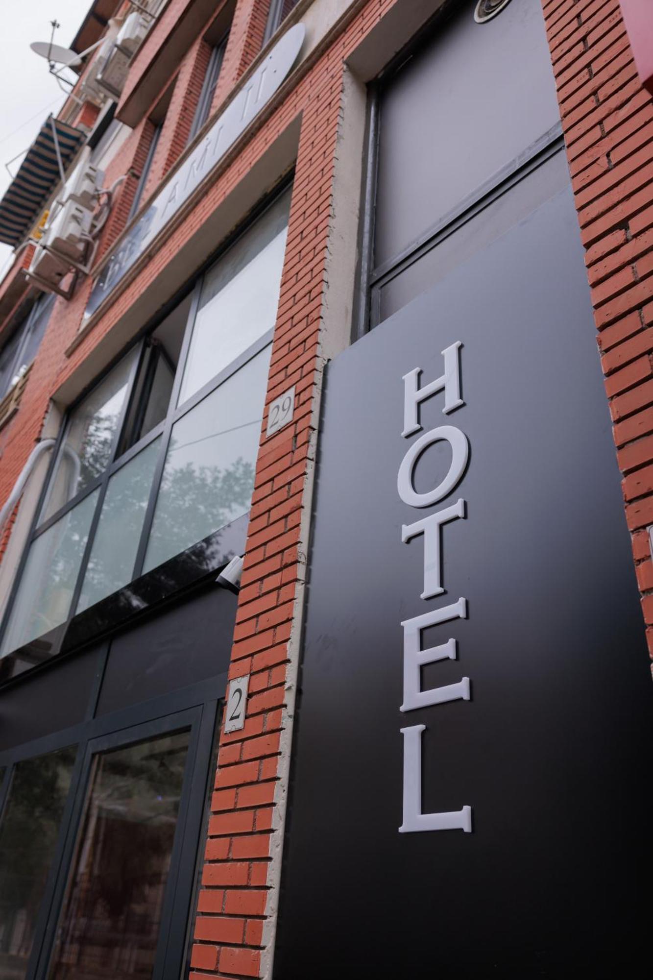 Hotel Bel Ami Tirana 2 Zewnętrze zdjęcie
