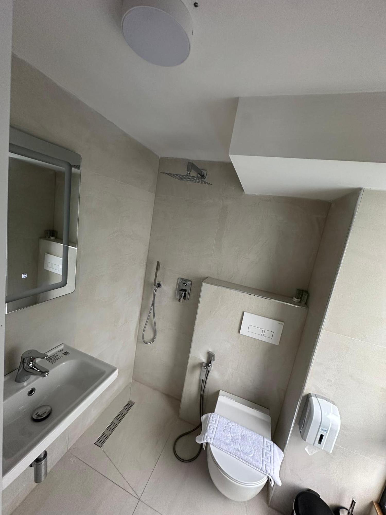 Hotel Bel Ami Tirana 2 Zewnętrze zdjęcie